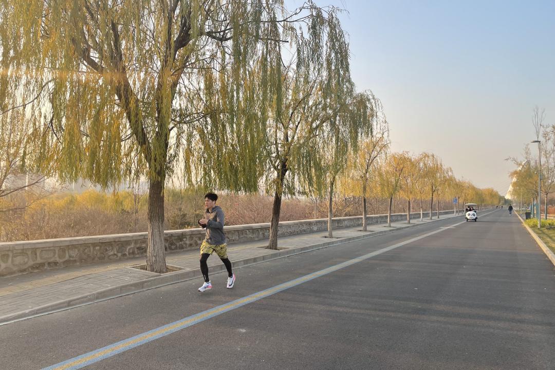 户外运动装备市场需求变化深度解析