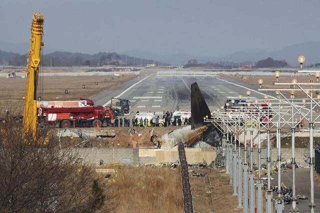 韩国空难乘客遗物回顾，致敬生命与记忆的一卡车时刻