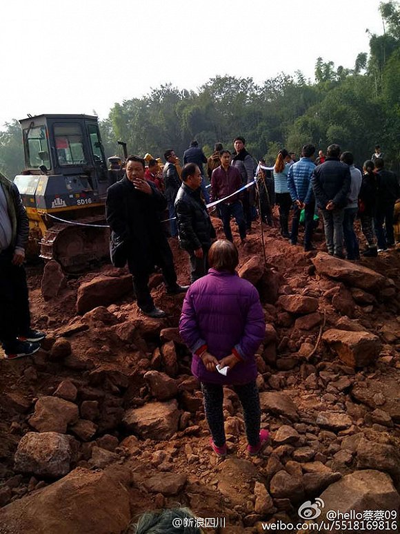 贵州村干部强占土地事件引发社会关注热议