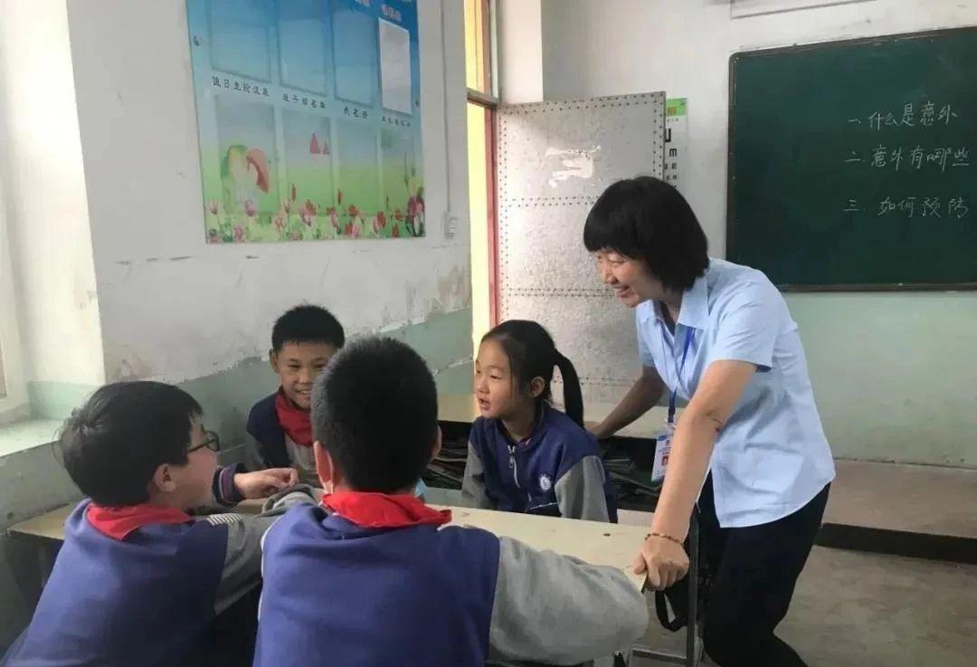 学校加强青少年心理健康教育策略探讨