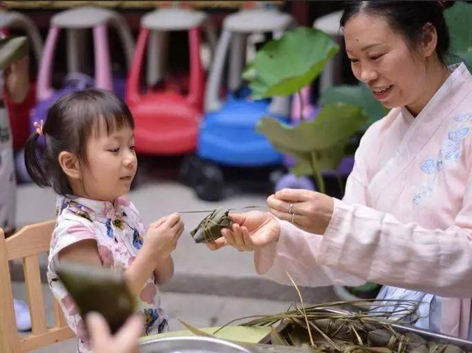 艺术活动，释放情绪压力的良方